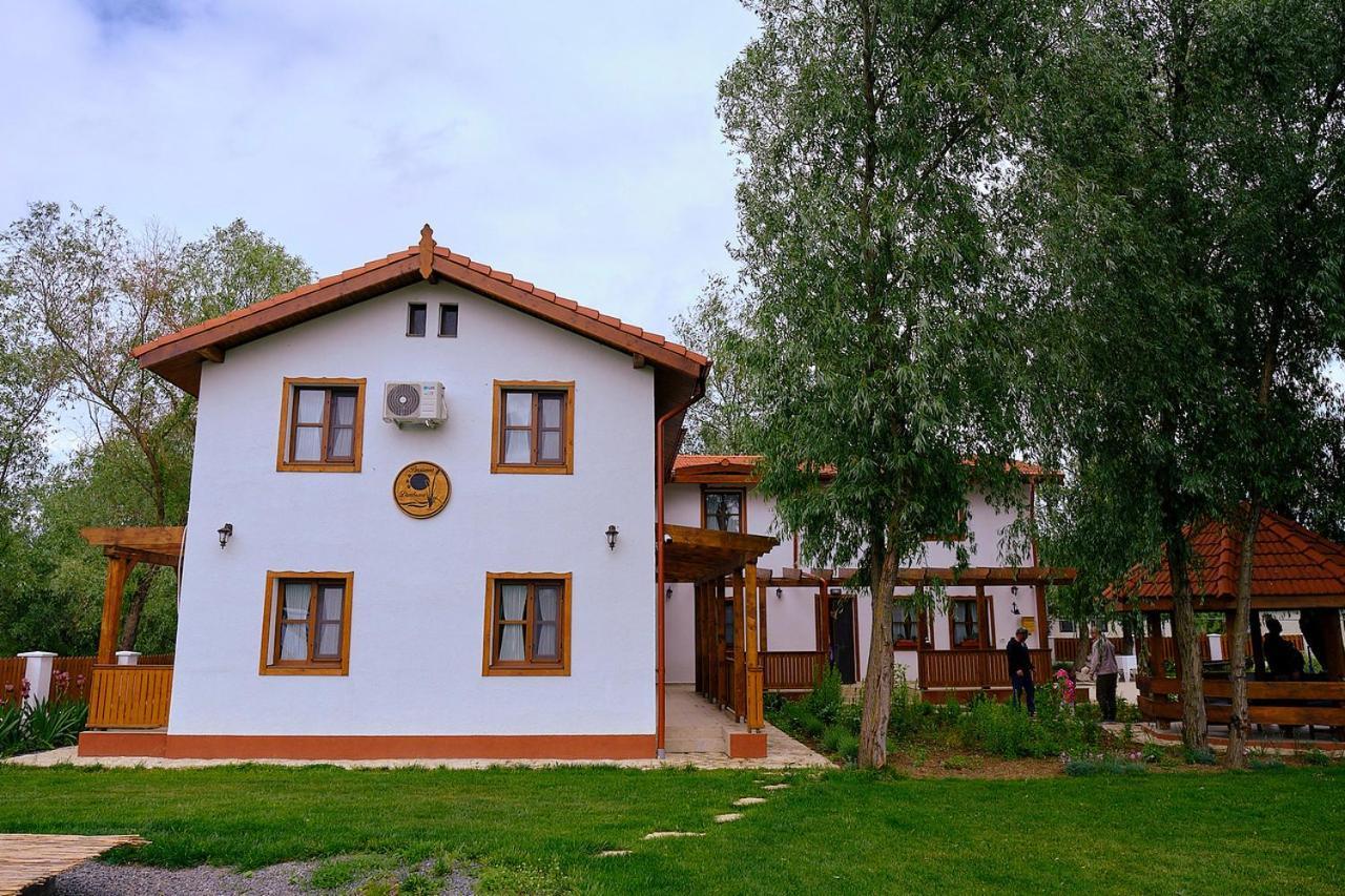 Dumbrava Hotel Uzlina Exterior photo